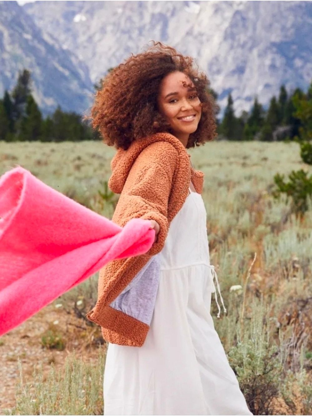 NWT Aerie Neon Pink Sherpa Fringed Blanket Scarf